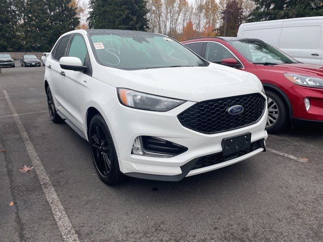 2021 Ford Edge 