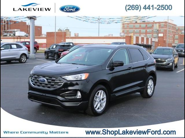 2021 Ford Edge 