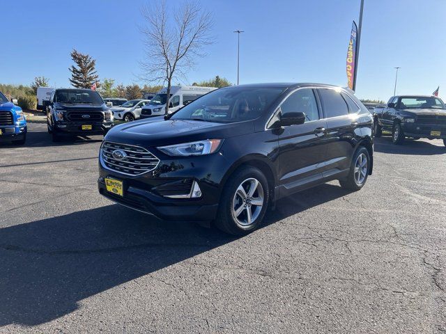 2021 Ford Edge 