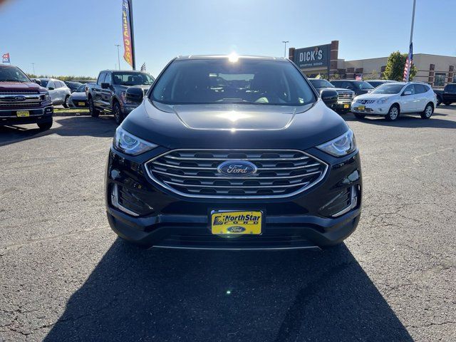 2021 Ford Edge 