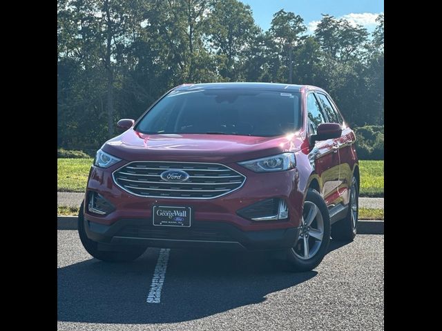 2021 Ford Edge 