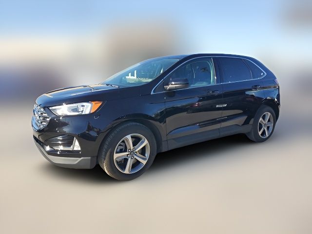 2021 Ford Edge 