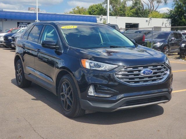 2021 Ford Edge 