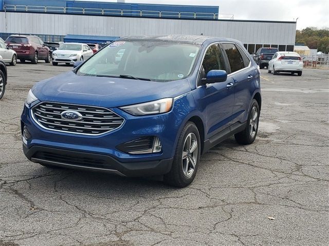 2021 Ford Edge 