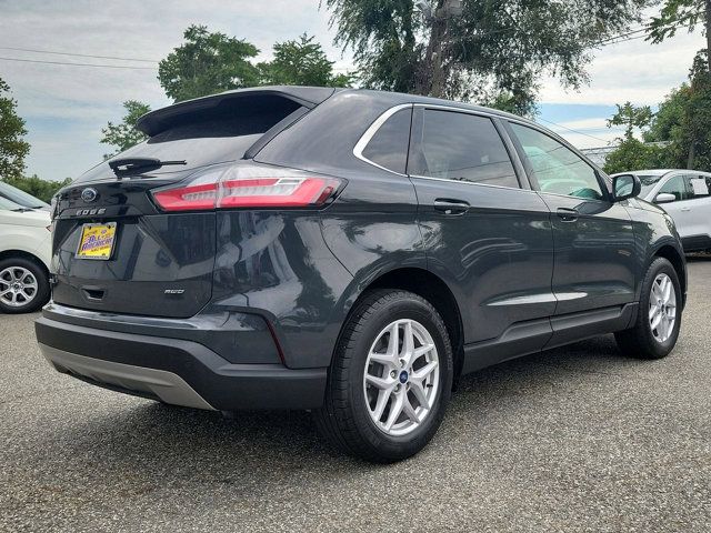 2021 Ford Edge 