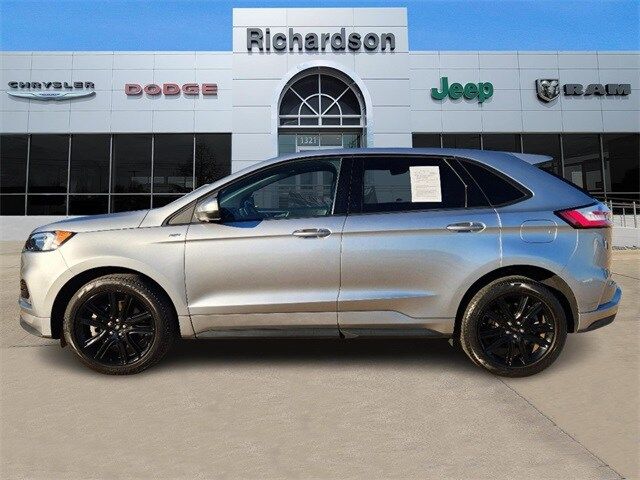 2021 Ford Edge 