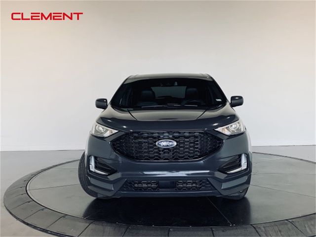 2021 Ford Edge 