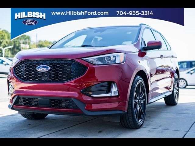 2021 Ford Edge 