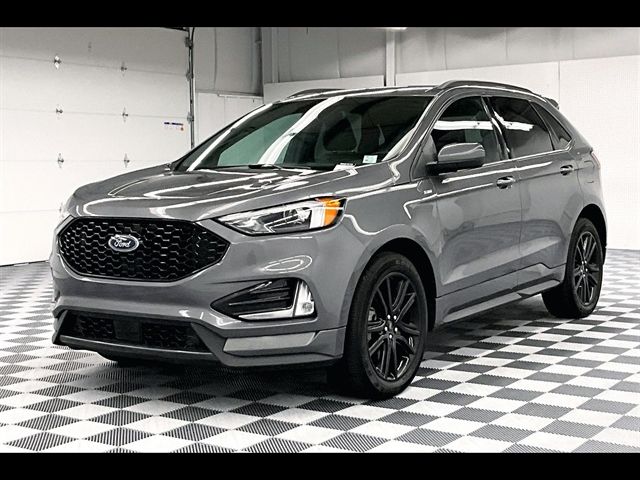 2021 Ford Edge 