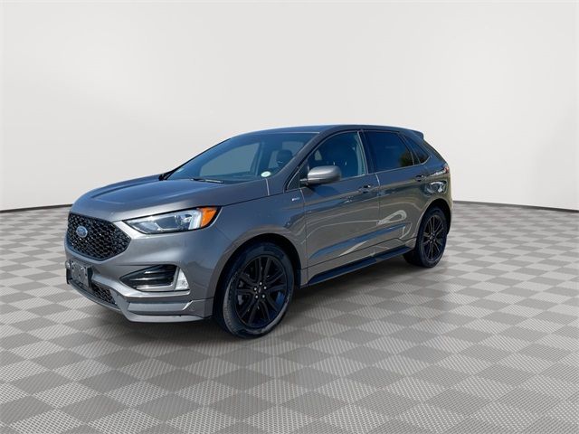 2021 Ford Edge 