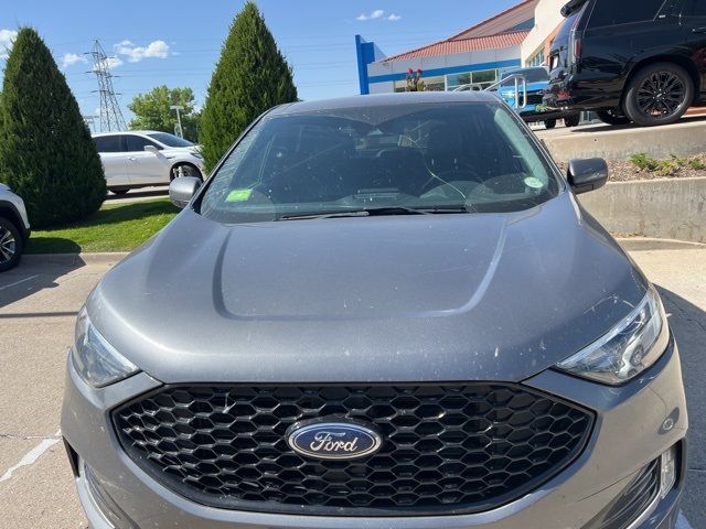 2021 Ford Edge 