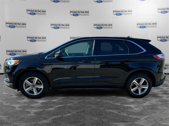 2021 Ford Edge 