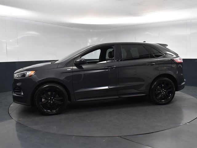 2021 Ford Edge 