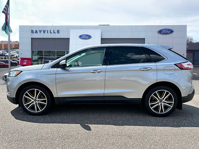 2021 Ford Edge Titanium