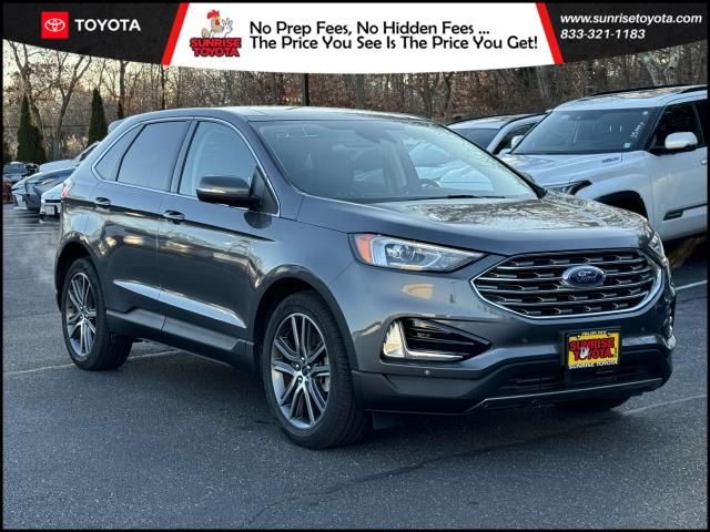 2021 Ford Edge Titanium