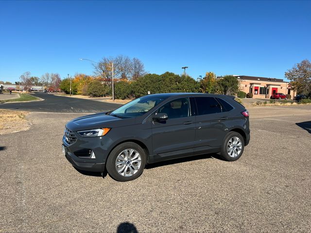 2021 Ford Edge Titanium