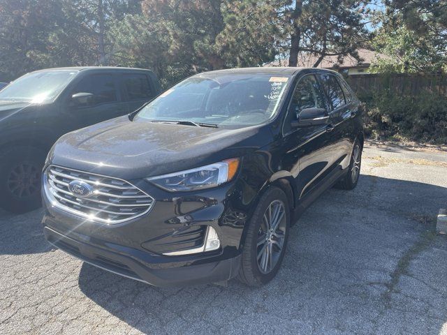 2021 Ford Edge Titanium