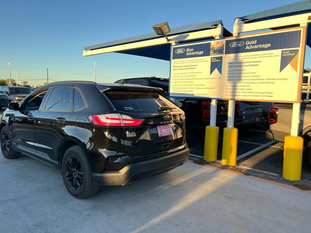 2021 Ford Edge SE