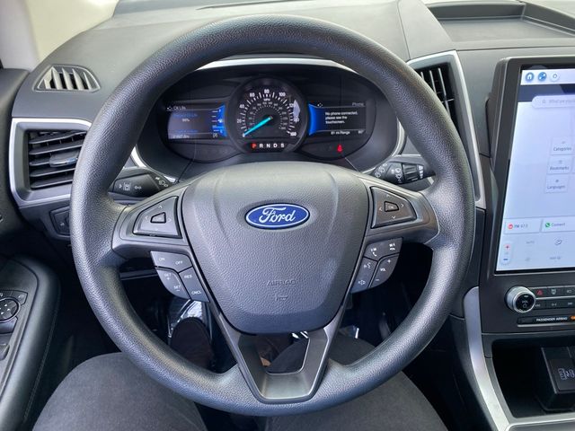 2021 Ford Edge SE