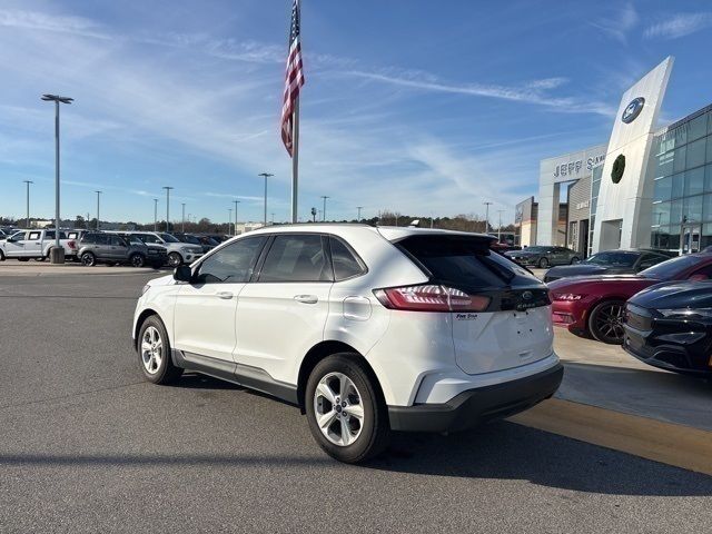 2021 Ford Edge SE