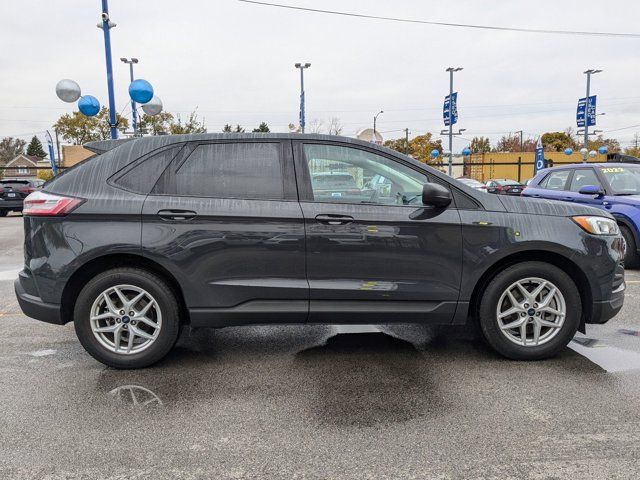 2021 Ford Edge SE