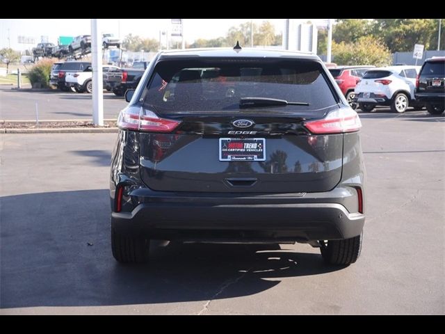 2021 Ford Edge SE