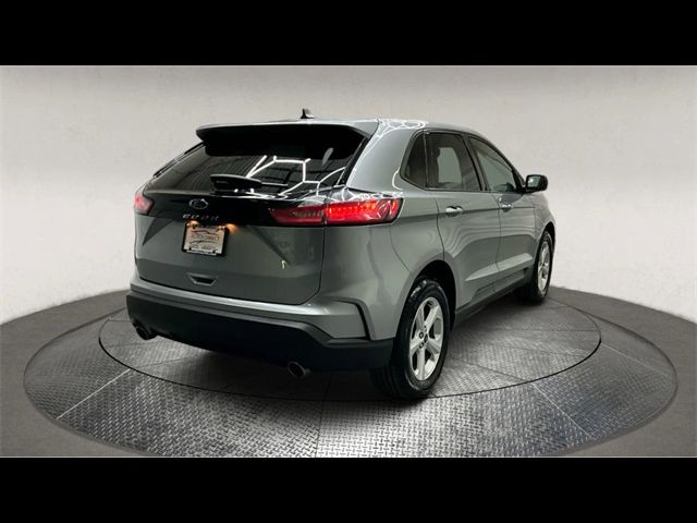 2021 Ford Edge SE