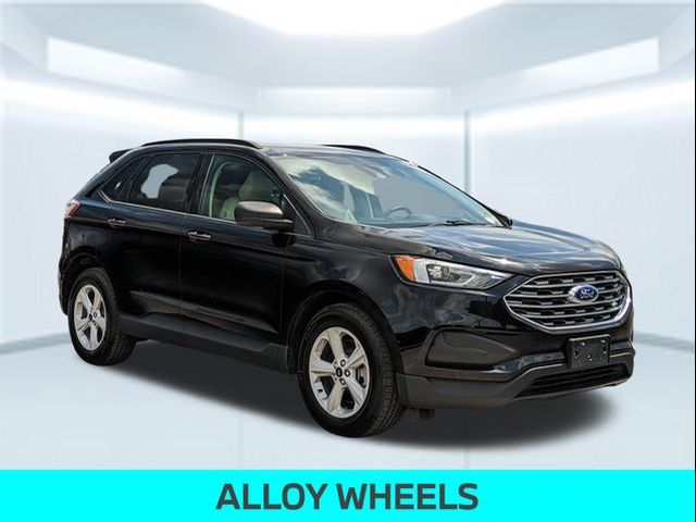 2021 Ford Edge SE