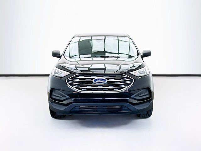 2021 Ford Edge SE