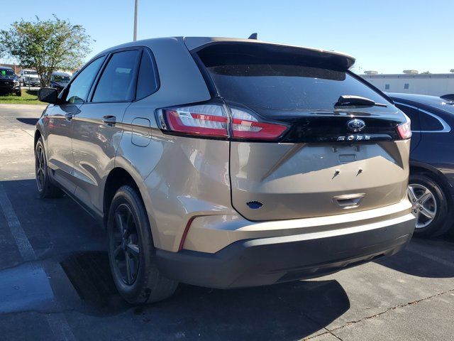 2021 Ford Edge SE