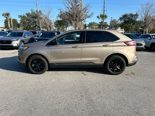 2021 Ford Edge SE