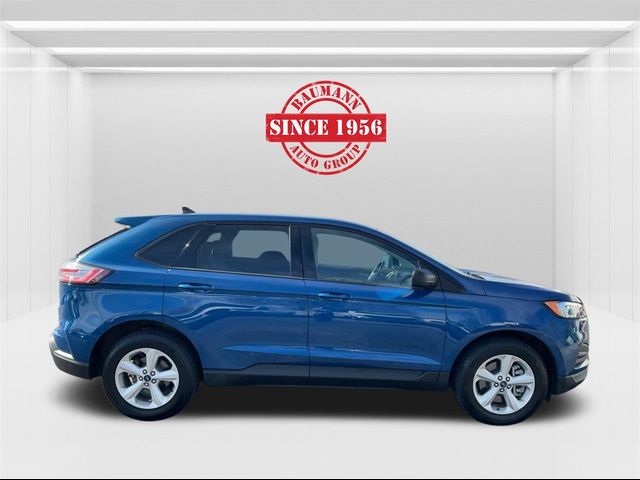 2021 Ford Edge SE