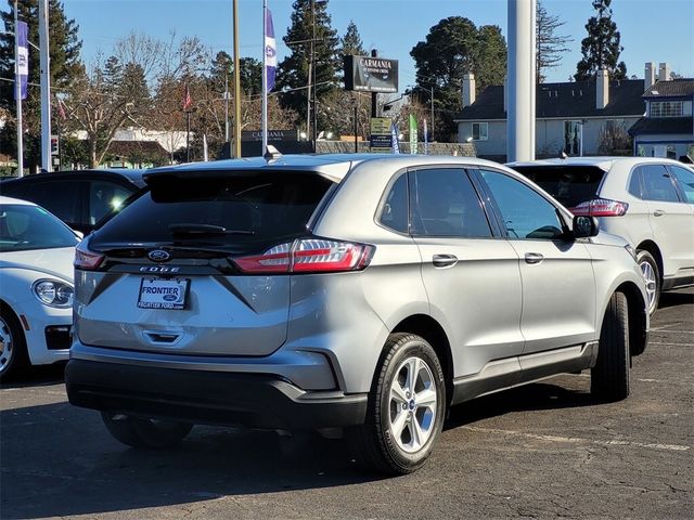 2021 Ford Edge SE