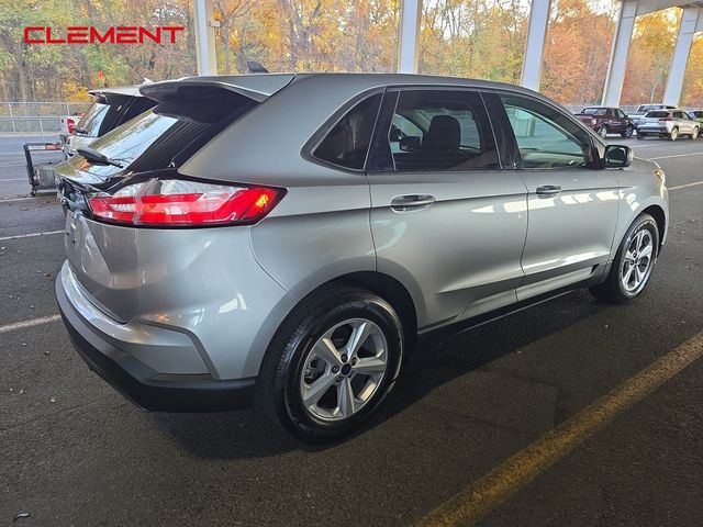 2021 Ford Edge SE