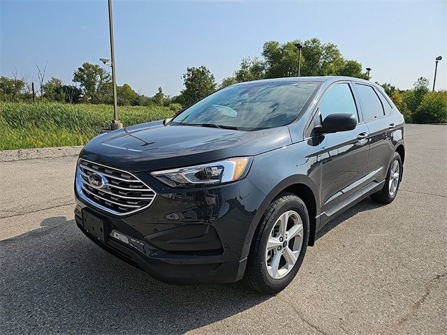 2021 Ford Edge SE