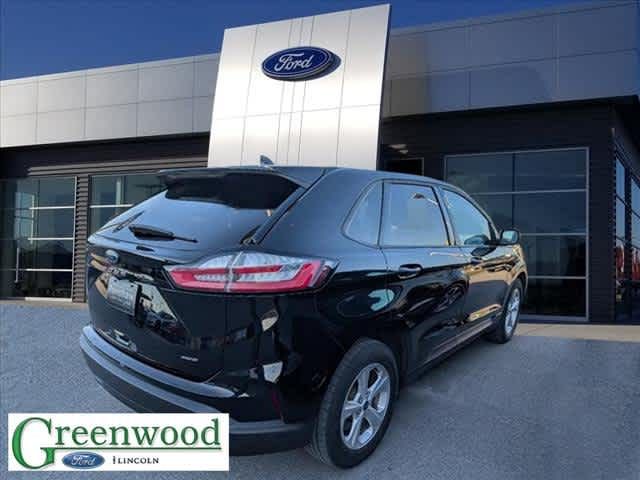 2021 Ford Edge SE