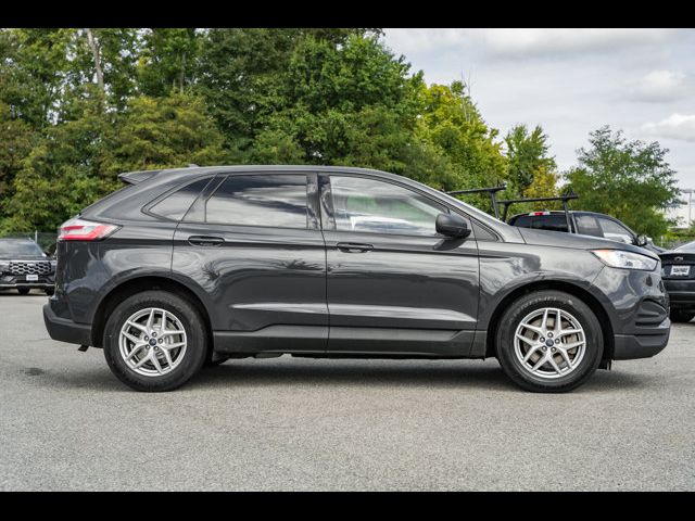 2021 Ford Edge SE