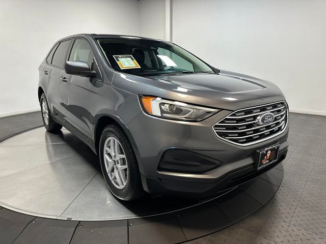 2021 Ford Edge SE