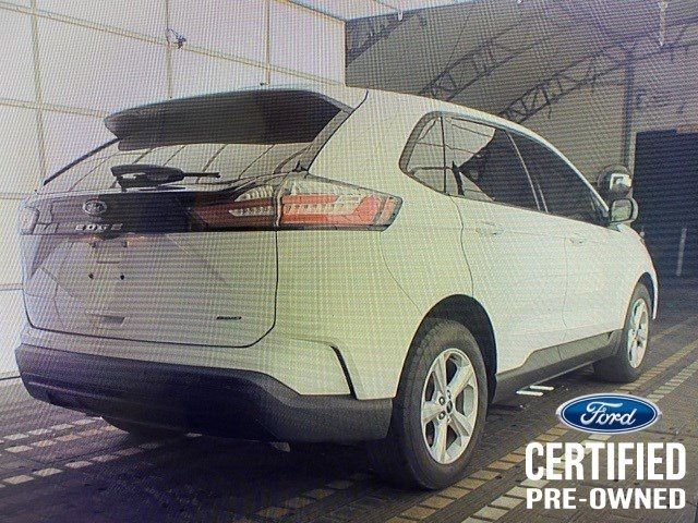 2021 Ford Edge SE