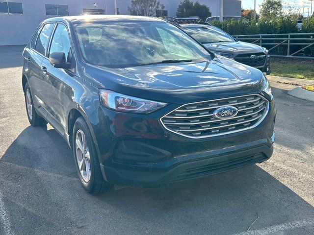 2021 Ford Edge SE