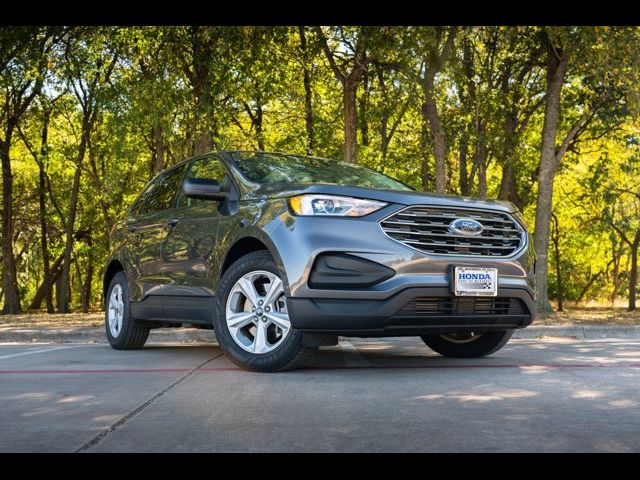 2021 Ford Edge SE