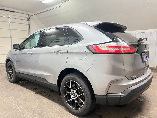 2021 Ford Edge SE