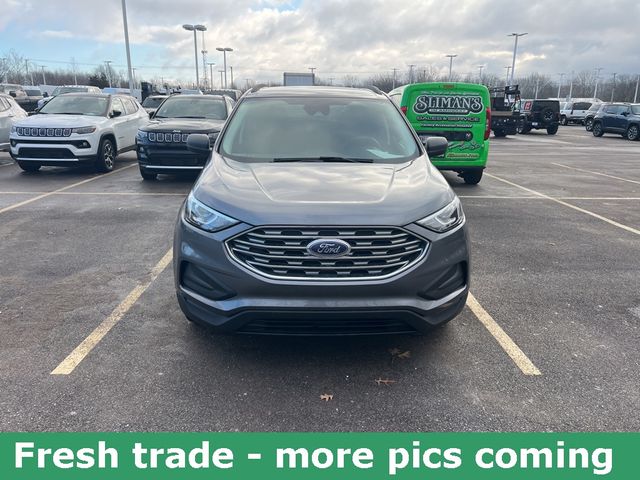 2021 Ford Edge SE