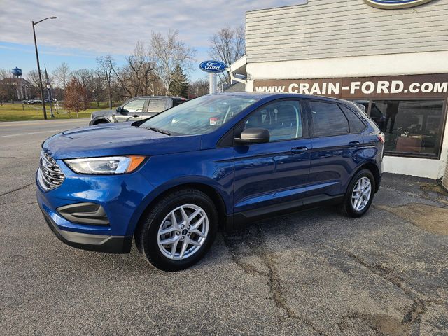 2021 Ford Edge SE