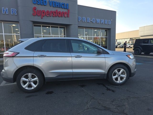 2021 Ford Edge SE