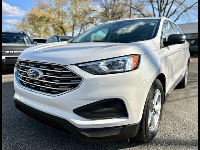 2021 Ford Edge SE