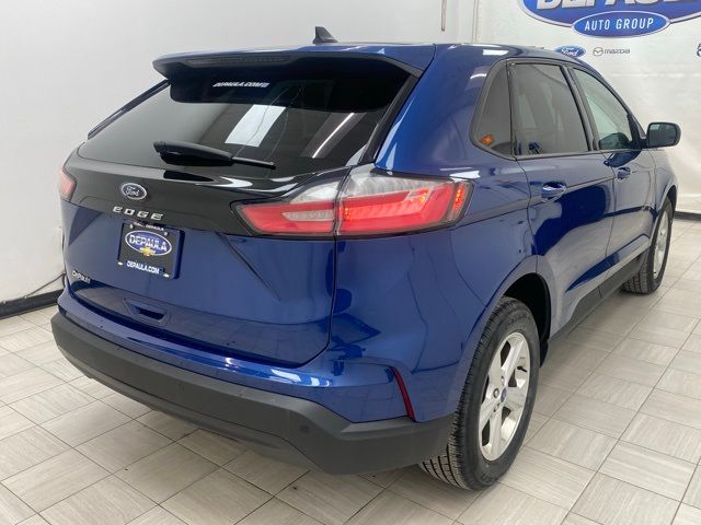 2021 Ford Edge SE