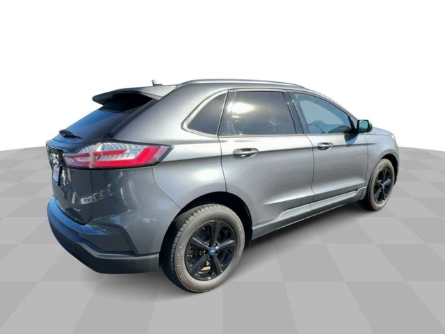 2021 Ford Edge SE