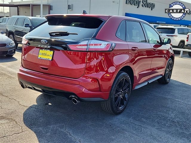 2021 Ford Edge 