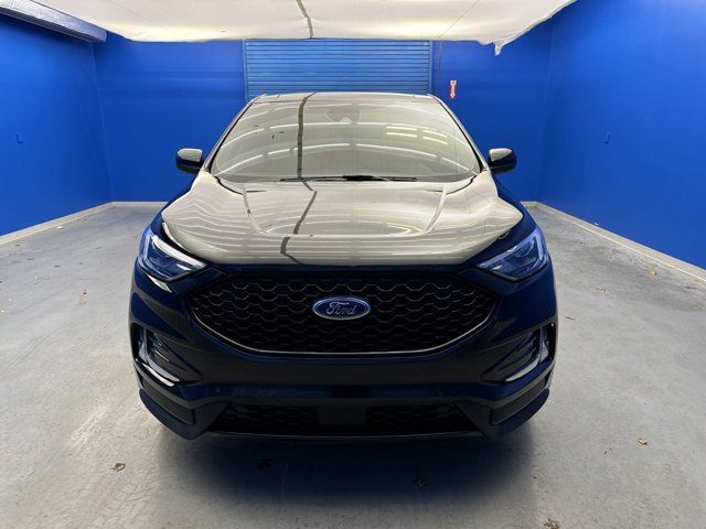 2021 Ford Edge ST Line